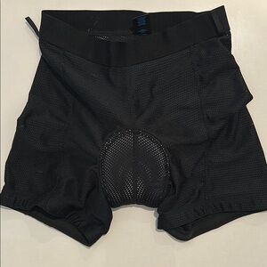 Eastern Mountain Sports Black Padded  Mesh Bike Liner Shorts size small